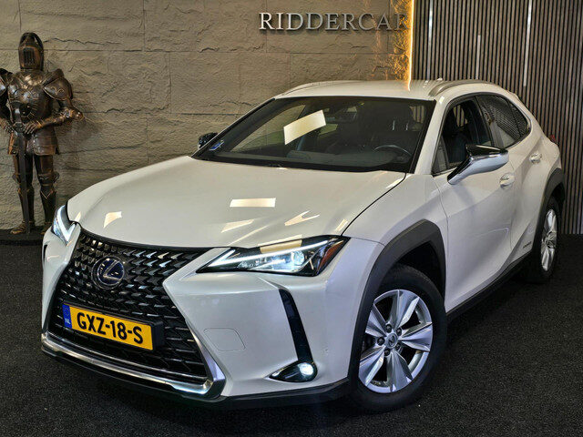 Lexus UX 250h|GARANTIE|CRUISE|NAVI|LED|VELGEN|LINE ASS|CAMERA|PARELMOER