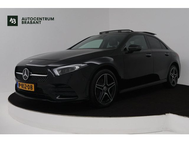 Mercedes-Benz A-Klasse 250 e Business Solution AMG Limited (SFEERVERLICHTING, PANORAMADAK, CAMERA, S