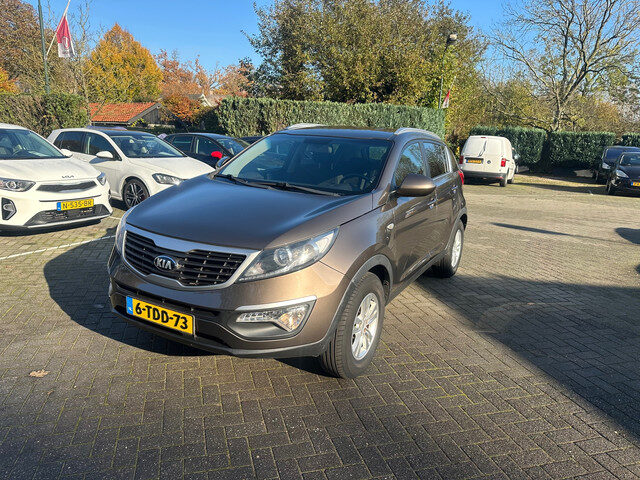 Kia Sportage 1.6 GDI Vibe , navigatie , parkeer camera , 90.000 km NAP