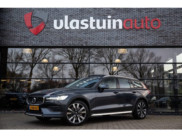 Volvo V60 Cross Country 2.0 T5 AWD Pro
