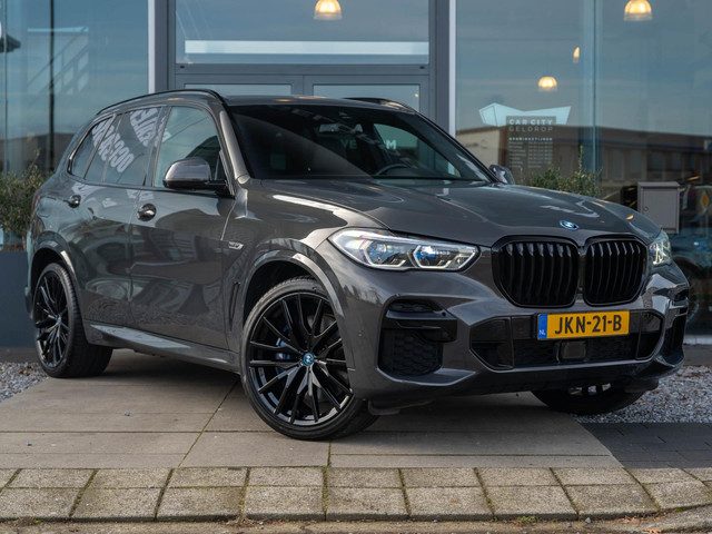 BMW X5 XDrive45e Executive / M-sport / 4ws / 360 / Laser / ACC / Luchtvering / HUD