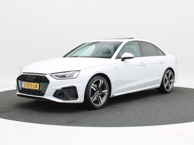 Audi A4 Limousine 35 TFSi S-Line Competition 150 Pk Automaat