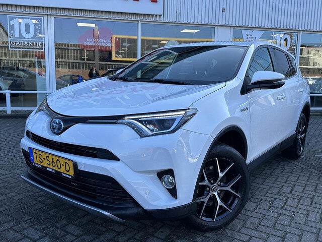 Toyota RAV4 2.5 Hybrid AWD Style