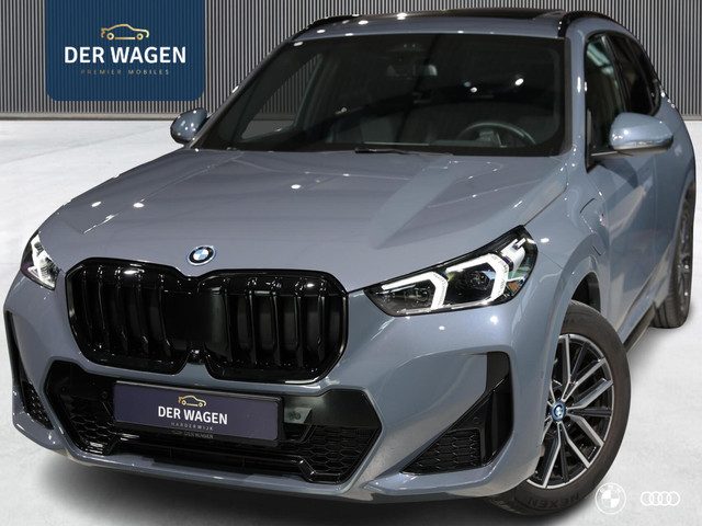BMW X1 xDr25e M SPORT / PANODAK / HEADUP / ACC / MEMORY / 18"
