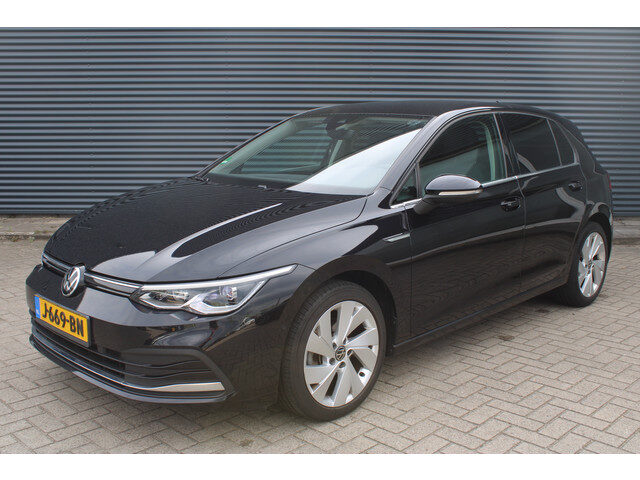 Volkswagen Golf 1.5 TSI Style Alcantara Full-Led Navigatie Adaptive-Cruise Camera Massage Trekhaak
