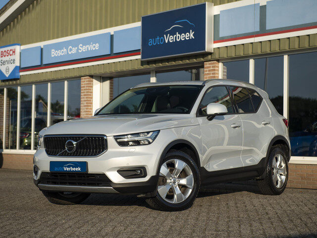 Volvo XC40 1.5 T3 Momentum Pro