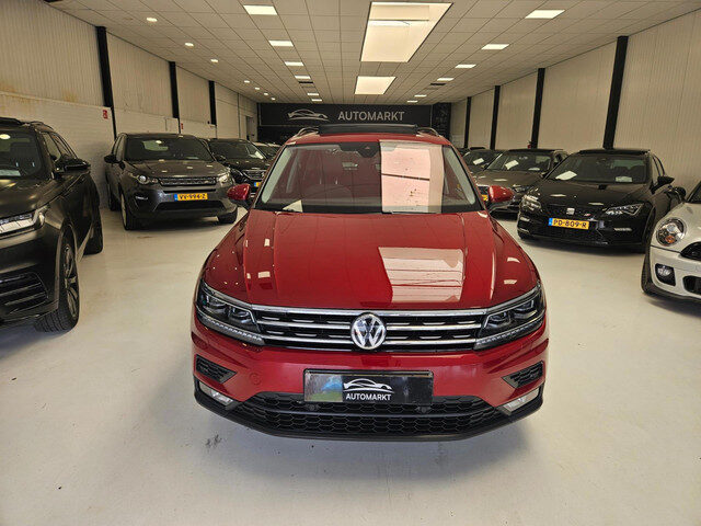 Volkswagen Tiguan 1.5 TSI ACT Highline/R Line/Pano/automaat/1 jaar garantie