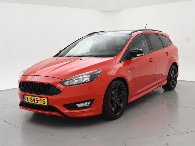Ford Focus Wagon 1.5 150 PK RED EDITION ST-LINE + SPORTUITLAAT