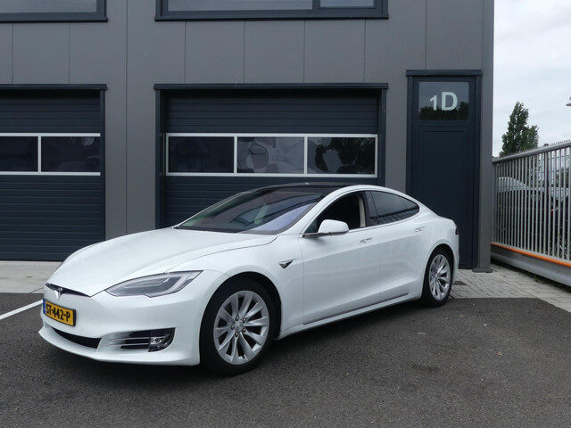 Tesla Model S 75D AWD Autopilot Navigatie Panoramdak Leder Xenon+LED Rijklaarprijs