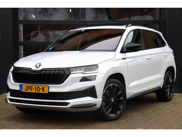 Škoda Karoq 1.5 TSI ACT Sportline Business DSG | Panorama | Navigatie | Dealer Onderhouden | 1e Eige