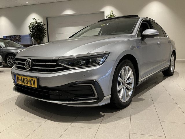 Volkswagen Passat 1.4 TSI GTE Business 218 PK