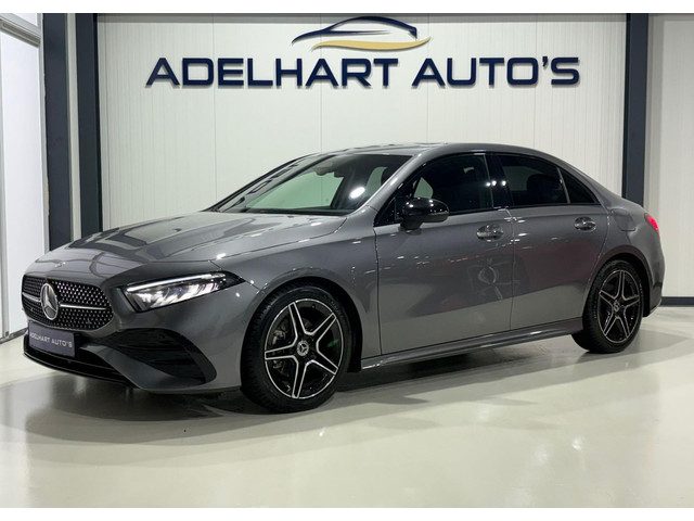 Mercedes-Benz A-Klasse 200 AMG Line Automaat Night Pakket / Navigatie full Map / Cruise Control / Cl