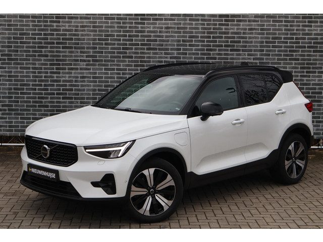 Volvo XC40 Plug-in Hybrid T5 Ultimate Dark