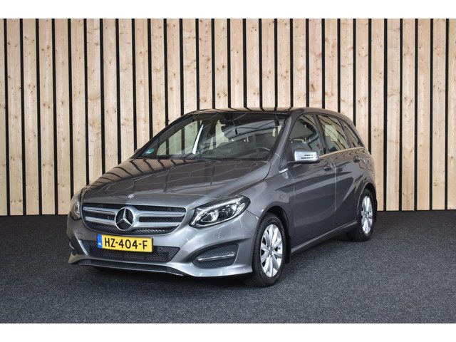 Mercedes-Benz B-Klasse 180 Ambition 73dkm 2e eig. trekhaak schuifdak camera navi + nwe apk