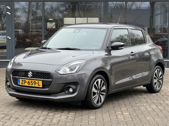 Suzuki Swift 1.0 Style Smart Hybrid