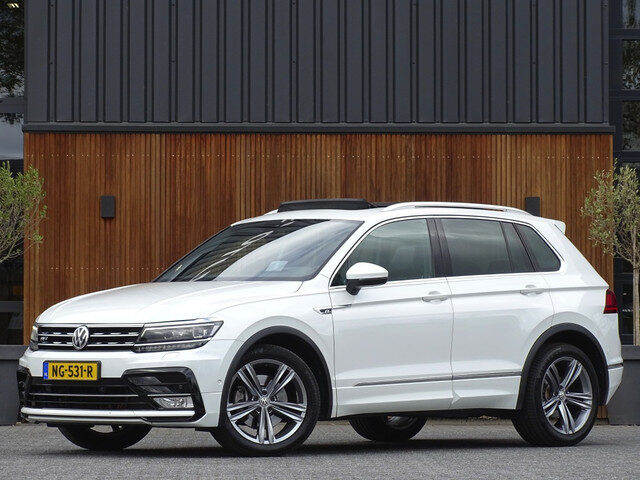 Volkswagen Tiguan 2.0 TSI 4-Motion 180PK / R-Line / ACC / Keyless / pano / LED