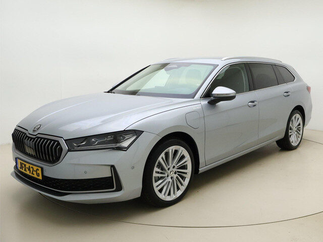 Škoda Superb Combi 1.5 TSI PHEV Laurin & Klement