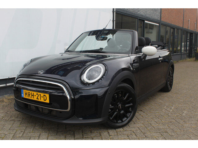 MINI Cooper Cabrio 1.5 Rockingham GT Edition