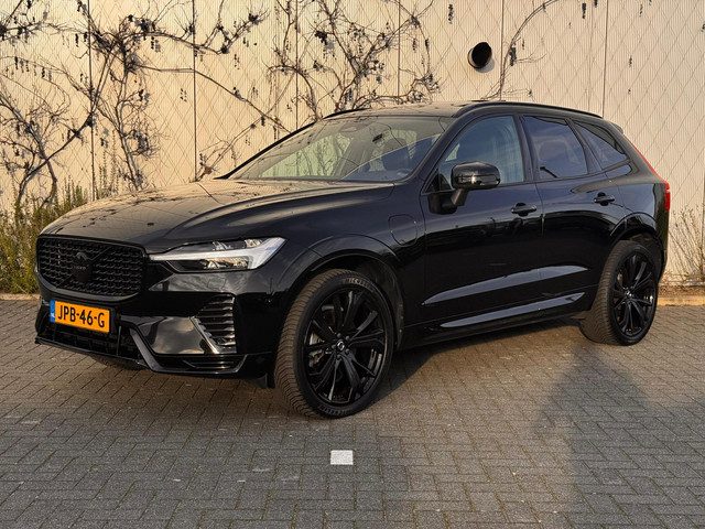 Volvo XC60 2.0 T6 Plug-in hybrid AWD Plus Black Edition