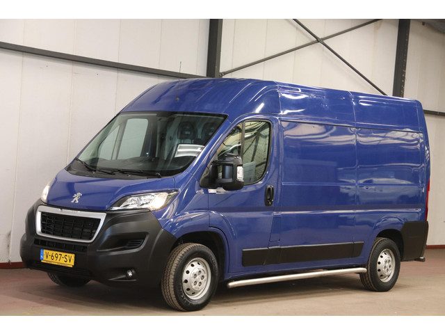 Peugeot Boxer 2.0 BlueHDI L2H2 ACHTERUITRIJCAMERA