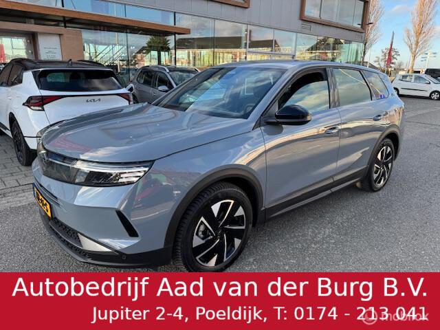 Opel Grandland 1.2 Turbo Hybrid Edition Trekhaak, Velgen , Navigatie - Camera achter , Parkeerhulp v