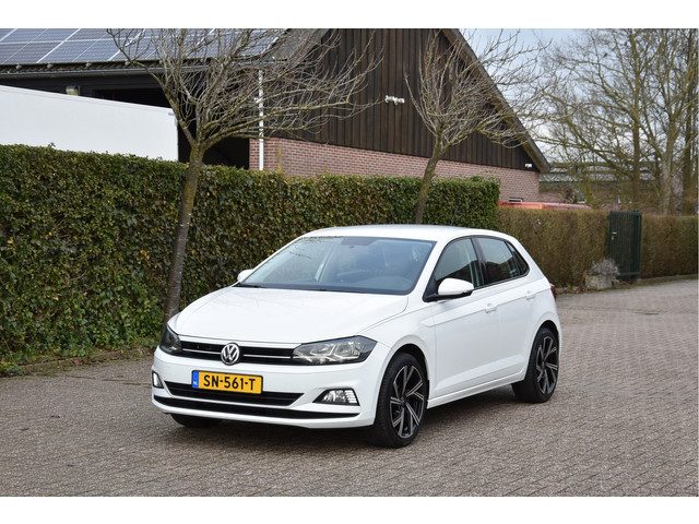 Volkswagen Polo 96 PK TSI Navi Carplay NAP Garantie