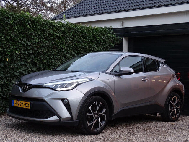 Toyota C-HR 2.0 Hybrid Dynamic | Automaat | Carplay | ACC | Climate control