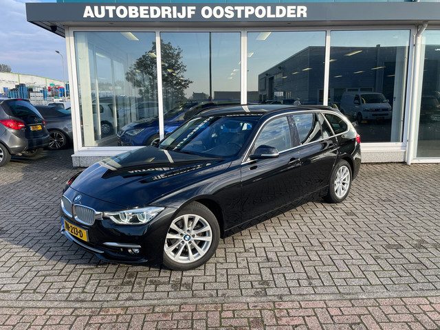 BMW 3 Serie touring 318i Luxury Edition
