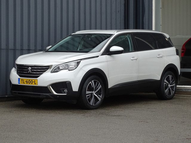 Peugeot 5008 1.2 PureTech Blue Lease Executive | 7-Persoons