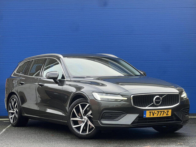 Volvo V60 2.0 T5 Momentum 250 PK | ACC | Blind spot | Leder