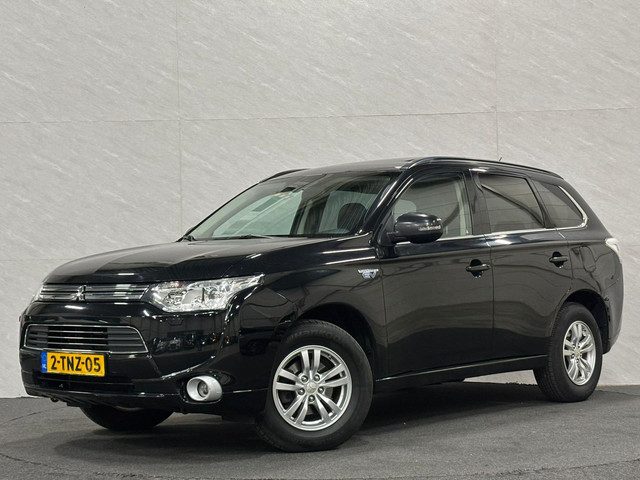 Mitsubishi Outlander 2.0 PHEV Instyle Panoramadak Rockford