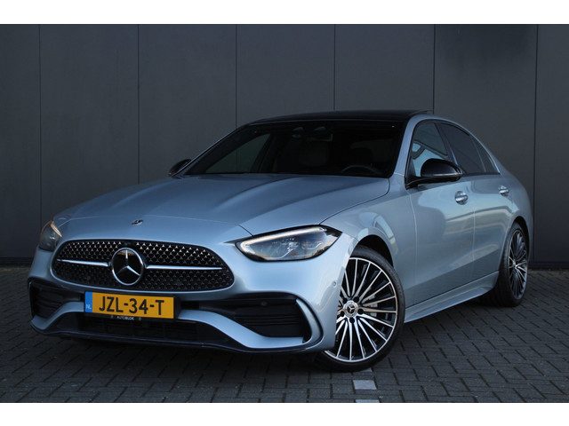 Mercedes-Benz C-Klasse 180 AMG Line | 360Camera | Apple CarPlay | Stoelverwarming | Sfeerverlichting