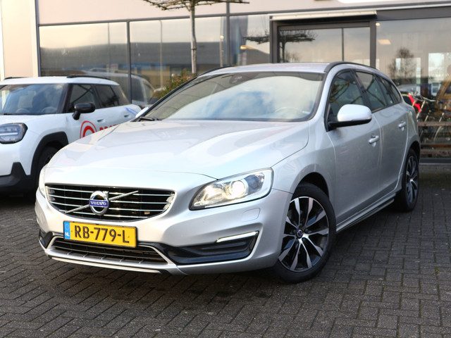Volvo V60 2.0 T3 Polar+ Dynamic NAVI CLIMA