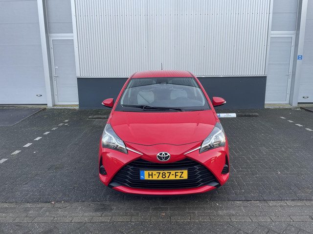 Toyota Yaris 1.0 VVT-i Connect