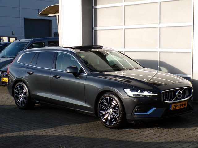 Volvo V60 2.0 D4 Inscription|Pano|Navi|Cruise|Leder|HUD|Cam