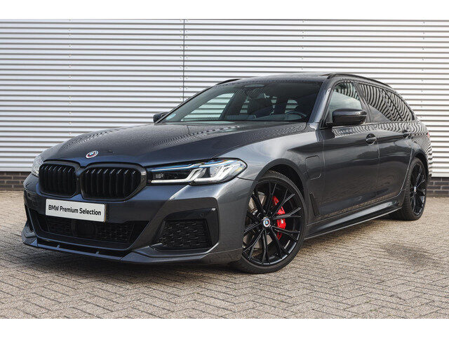 BMW 5 Serie touring 530e High Executive M Sport Automaat