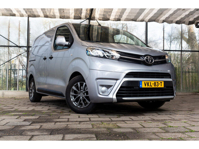 Toyota ProAce Compact 1.5 D-4D Navigator / Carplay / Rijklaarprijs / Garantie