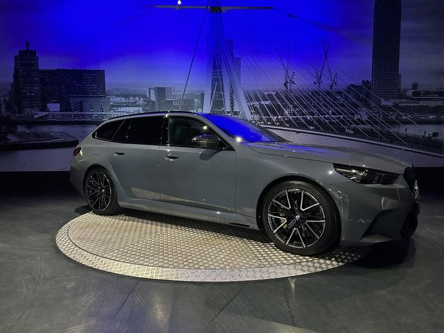 BMW 5 Serie touring M5 *Keramisch*DiversPack*ComfortPack*DrivAss*Carbon*Pano*Trekhaak*