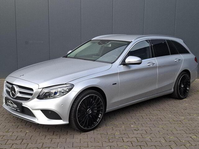 Mercedes-Benz C-Klasse Estate 300 e / LEDER / CARPLAY / FULL LED / VOL