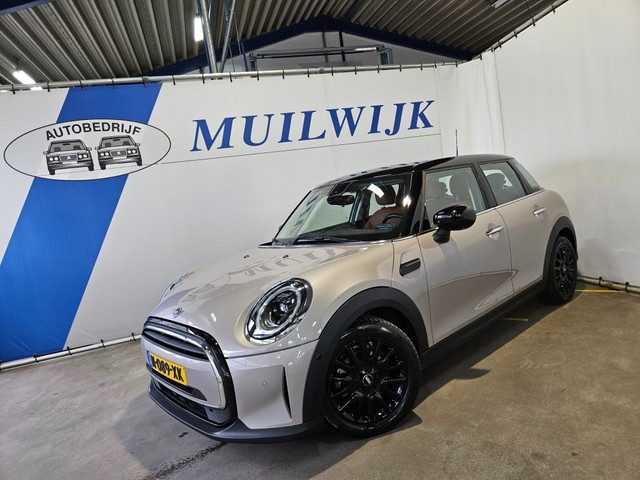 MINI Cooper Cooper 1.5 Business Edition / Leder / LED / NL Auto