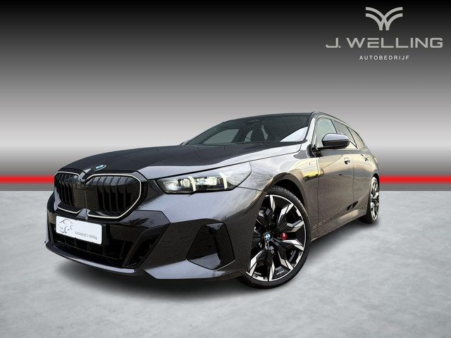 BMW 5 Serie touring 520i Pano / B&W / tr.hk / 21 inch / HUD