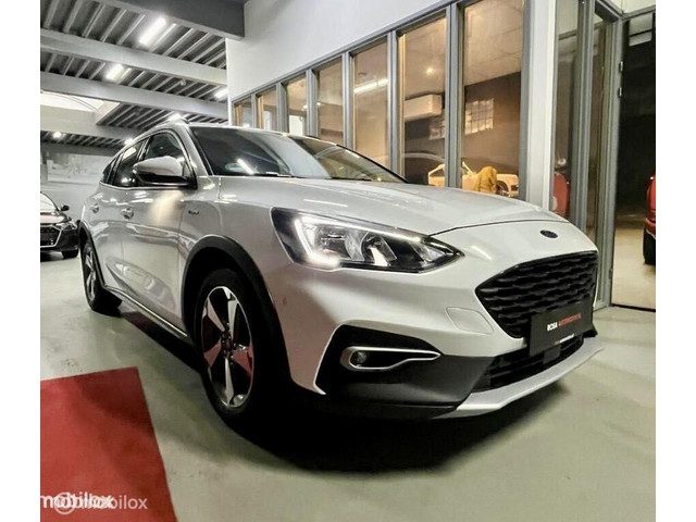 Ford Focus 1.0 EcoBoost ACTIVE LED CARPLAY CAMERA STOELVER. CRUISE NIEUW ONDERHOUD NW APK