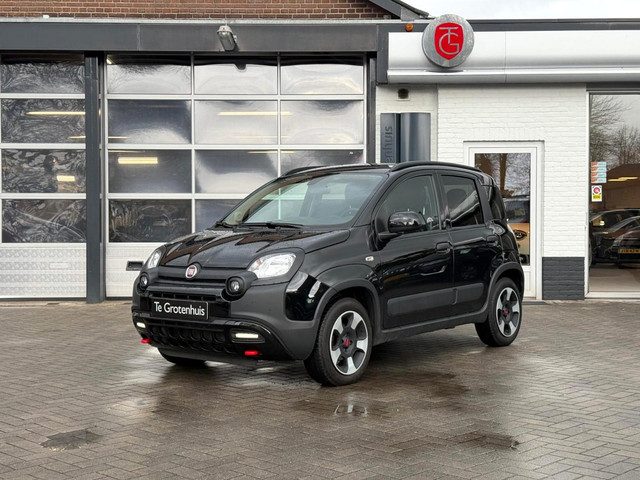 Fiat Panda 1.0 Hybrid Cross 5 persoons