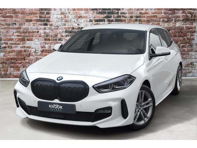 BMW 1 Serie 118i Executive M Sport Pakket Automaat