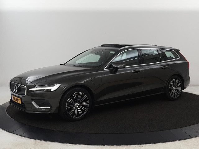 Volvo V60 2.0 T8 Recharge AWD Inscription | Panoramadak |
