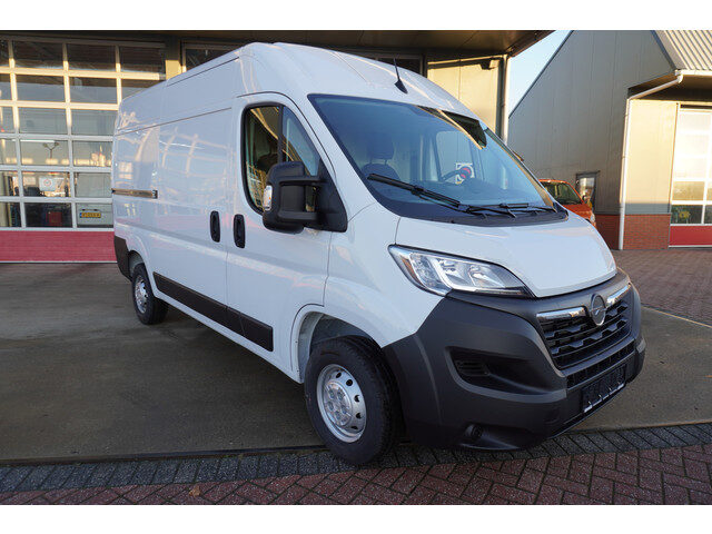 Opel Movano 2.2D 140PK L2H2