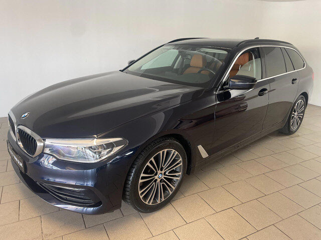 BMW 5 Serie touring 520i High Executive AUTOMAAT NAVI CRUISE BLUETOOTH LED VERL STUURVERW STOELVERW