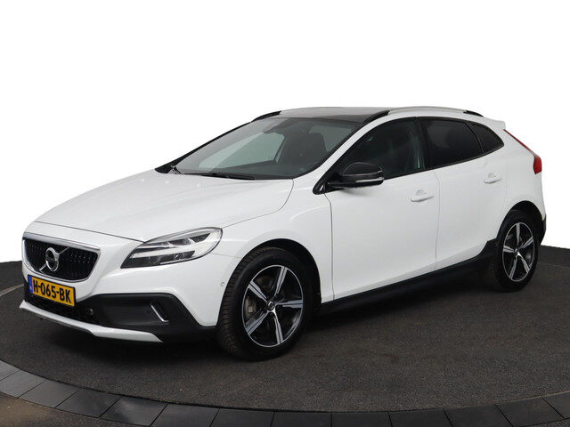 Volvo V40 Cross Country T3 Polar+ Luxury | NAP | Automaat | 1e eigenaar | Pano | Leder | Stoelverwar