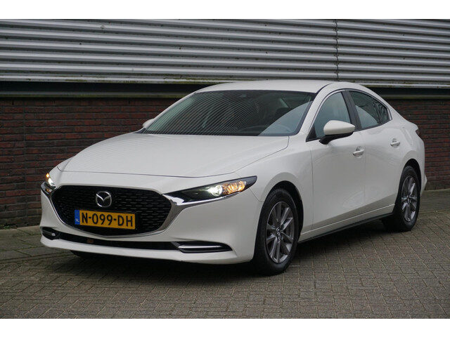 Mazda 3 2.0 e-SkyActiv-X M Hybrid 186PK/Head-Up/LED/