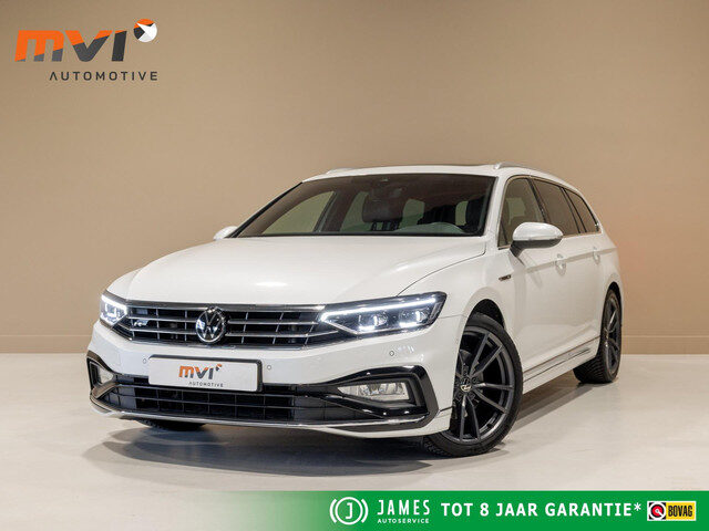 Volkswagen Passat Variant 1.5 TSI R-Line Business + / 150pk / Panorama dak / Achteruitrij camera / S